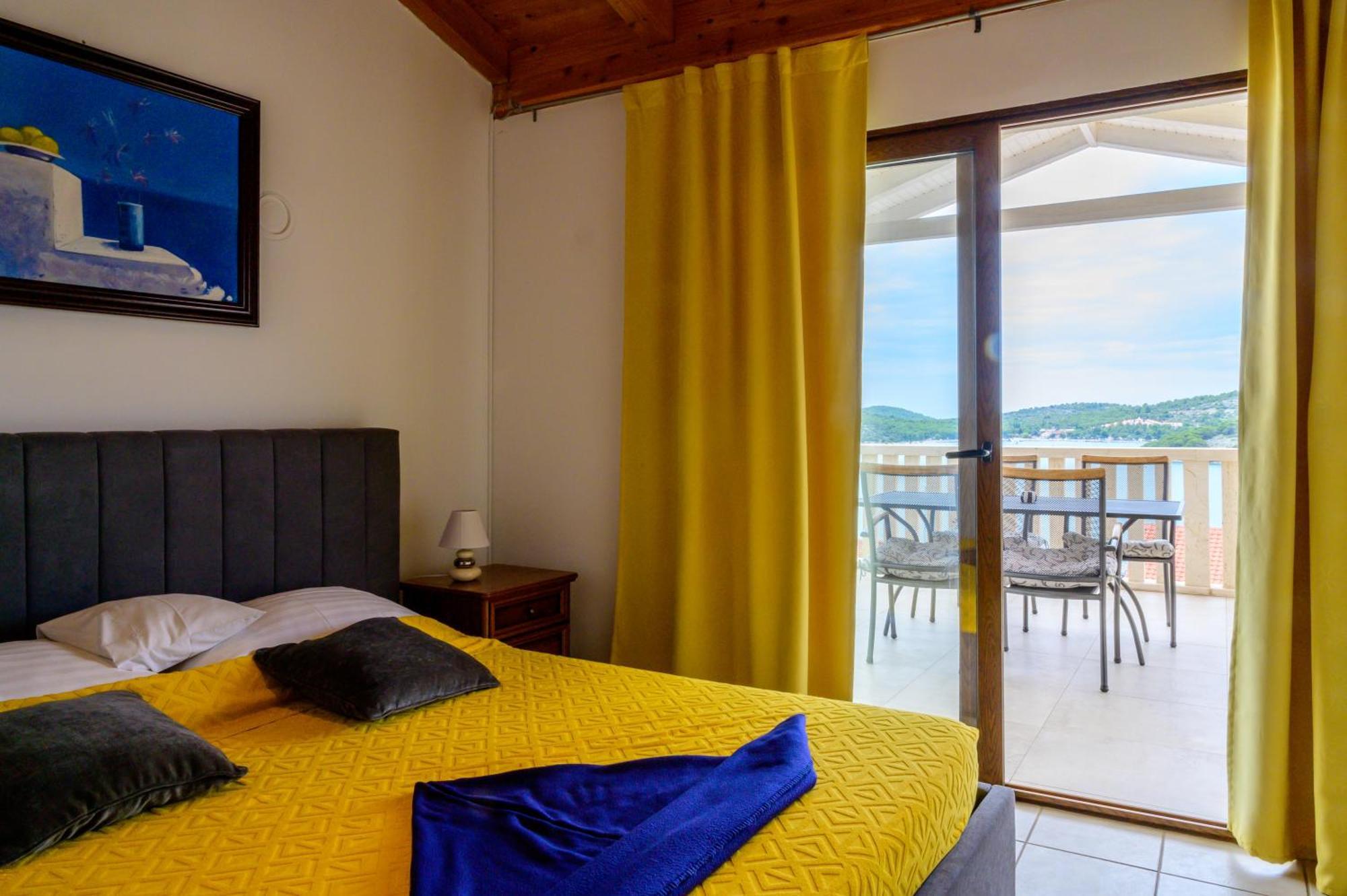 Villa I Karma Tisno Esterno foto