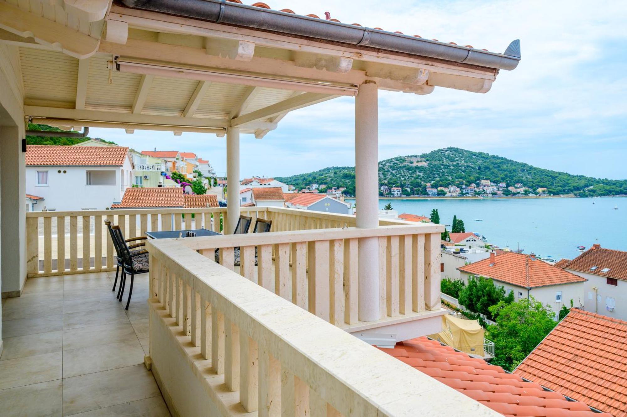 Villa I Karma Tisno Esterno foto